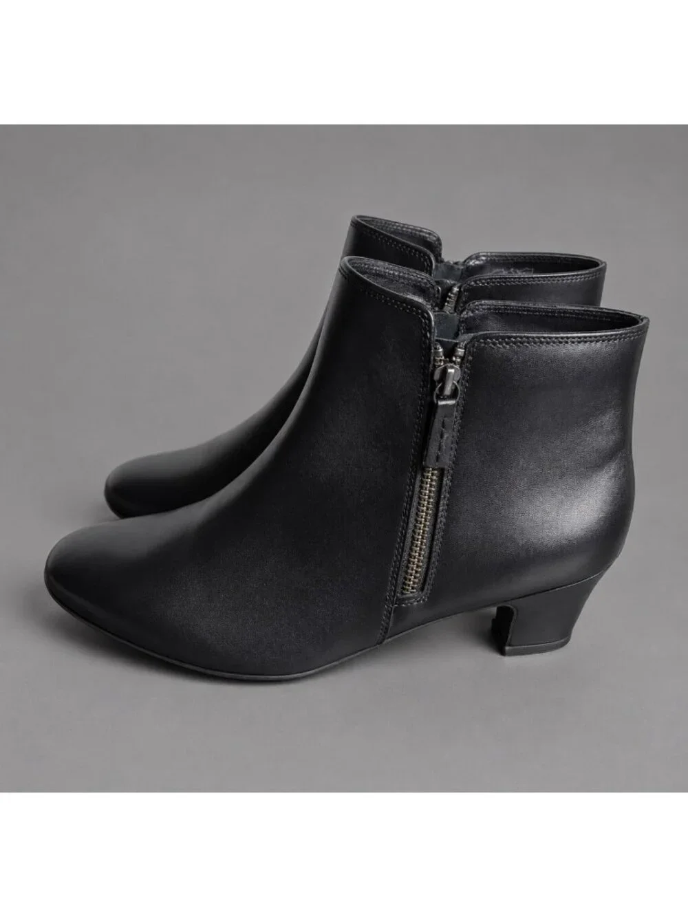 HOTTER Womens Size 8 UK/10 US Delight II Black Leather Ankle Booties Boots